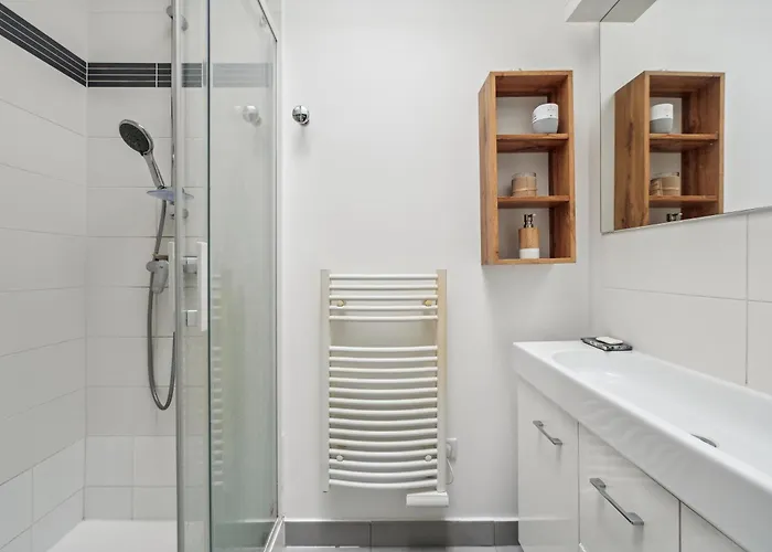 Appartement Grandeur Cachee Du 15e - Avec Parking