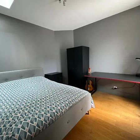 Grandeur Cachee Du 15e - Avec Parking Apartment